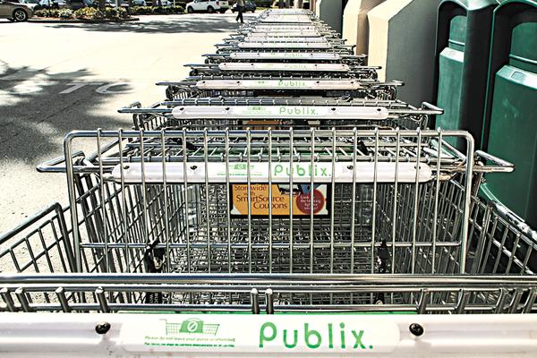 Publix shopping carts at entrance