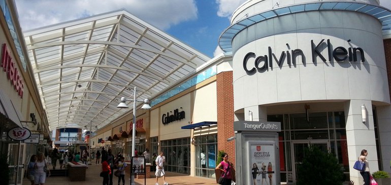 calvin Klein storefront in Tanger Outlets outdoor mall
