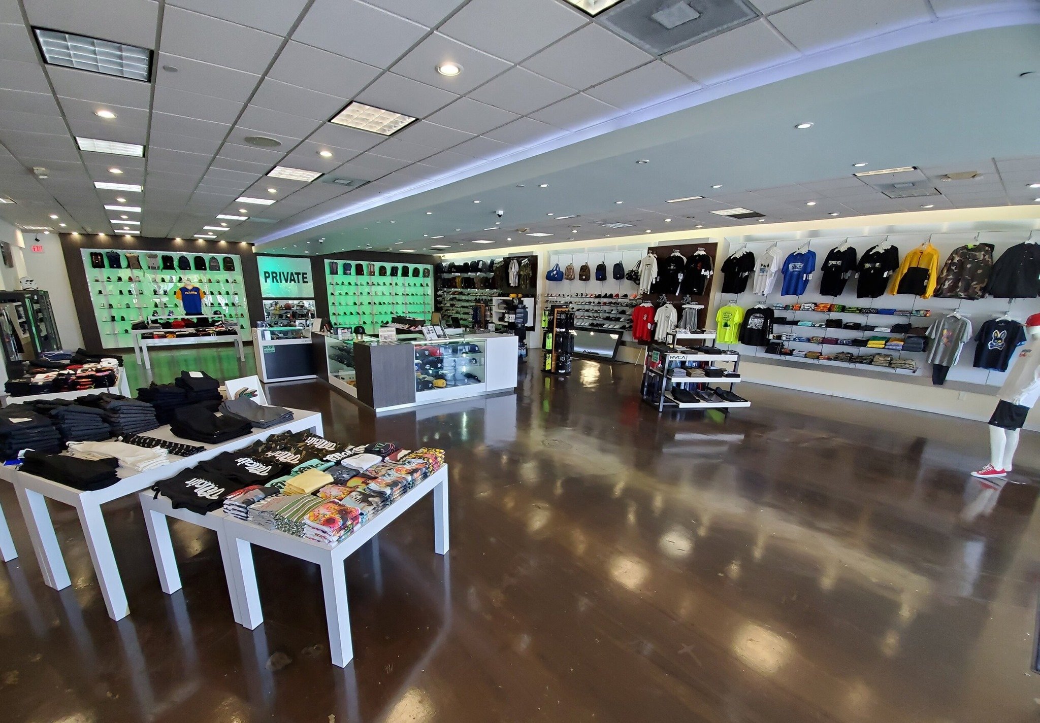 Sneaker Stores in Long Beach: A Comprehensive Guide