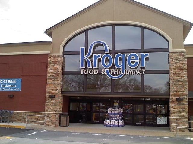 Kroger food and pharmacy storefront